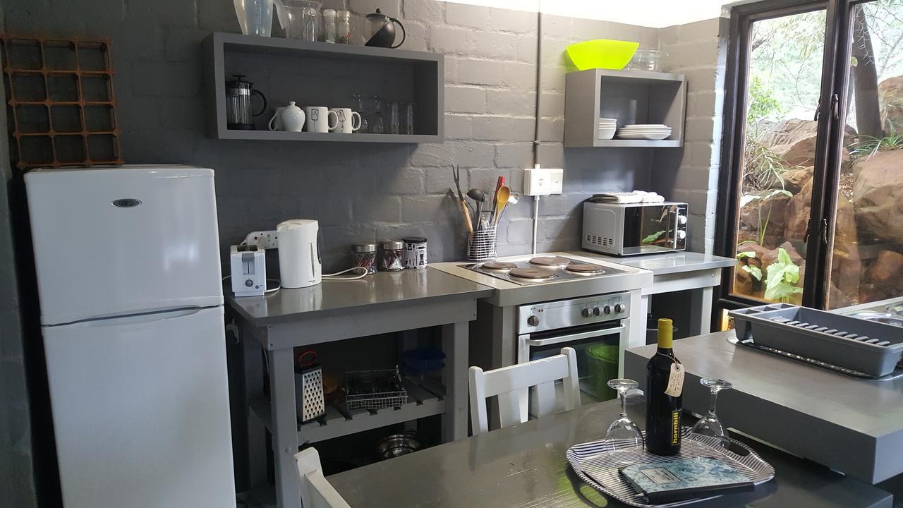 Hornbill House Self Catering Accommodation Hermanus Eksteriør bilde