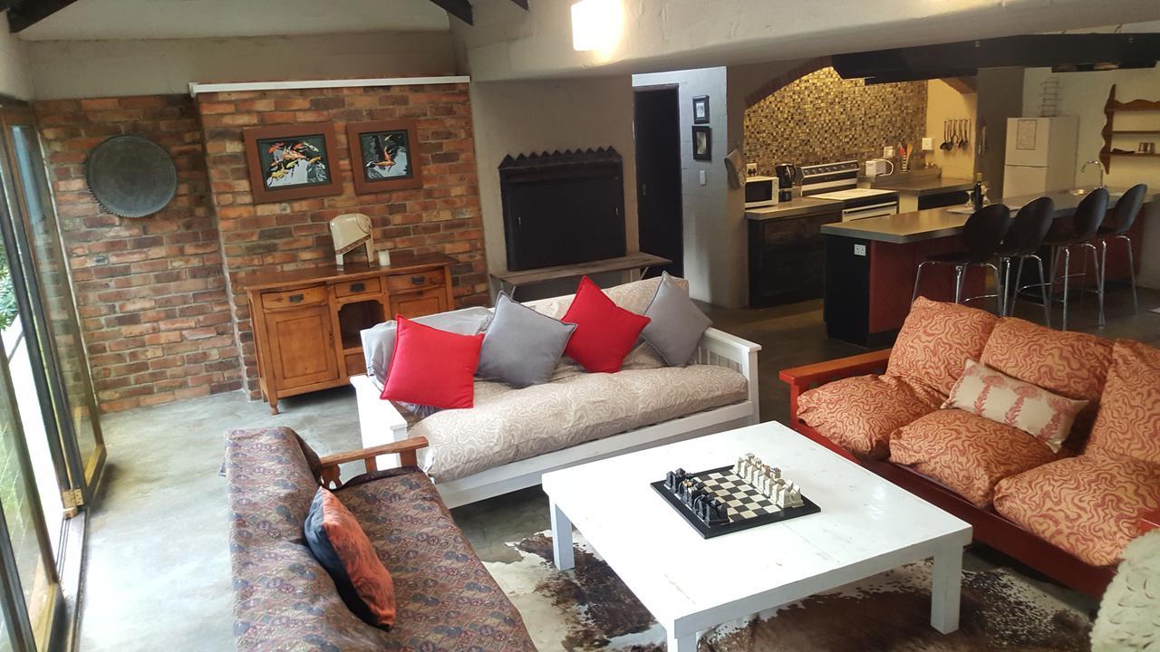 Hornbill House Self Catering Accommodation Hermanus Eksteriør bilde