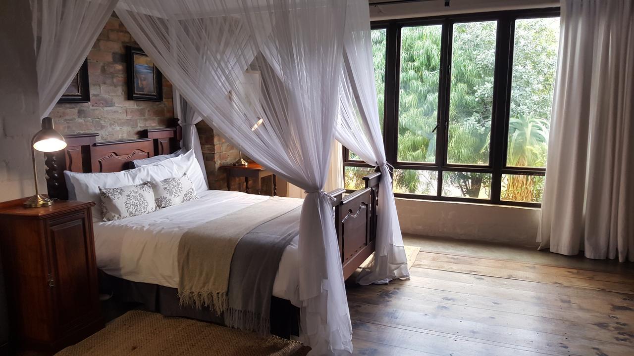 Hornbill House Self Catering Accommodation Hermanus Eksteriør bilde