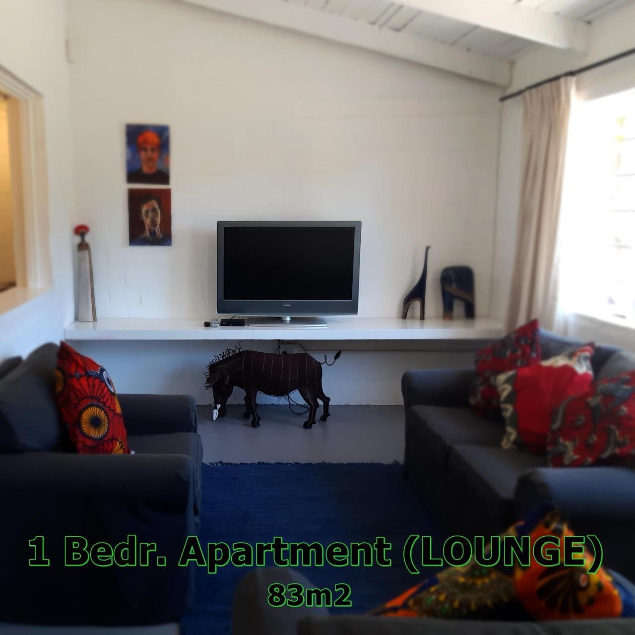 Hornbill House Self Catering Accommodation Hermanus Eksteriør bilde