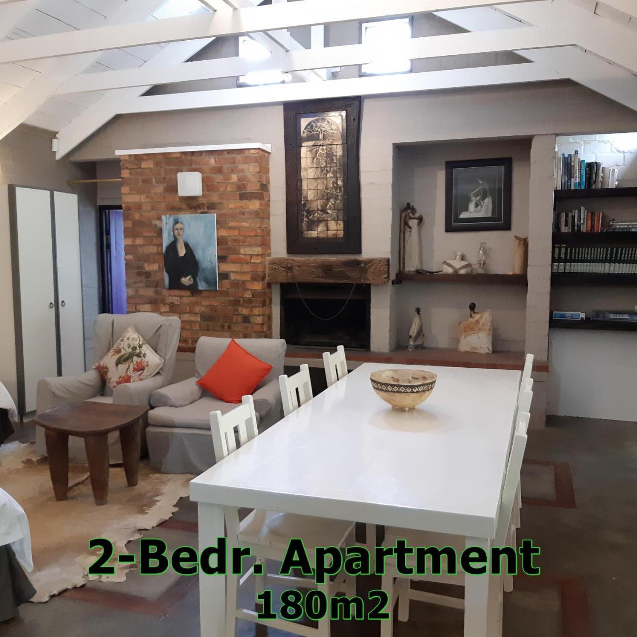 Hornbill House Self Catering Accommodation Hermanus Eksteriør bilde
