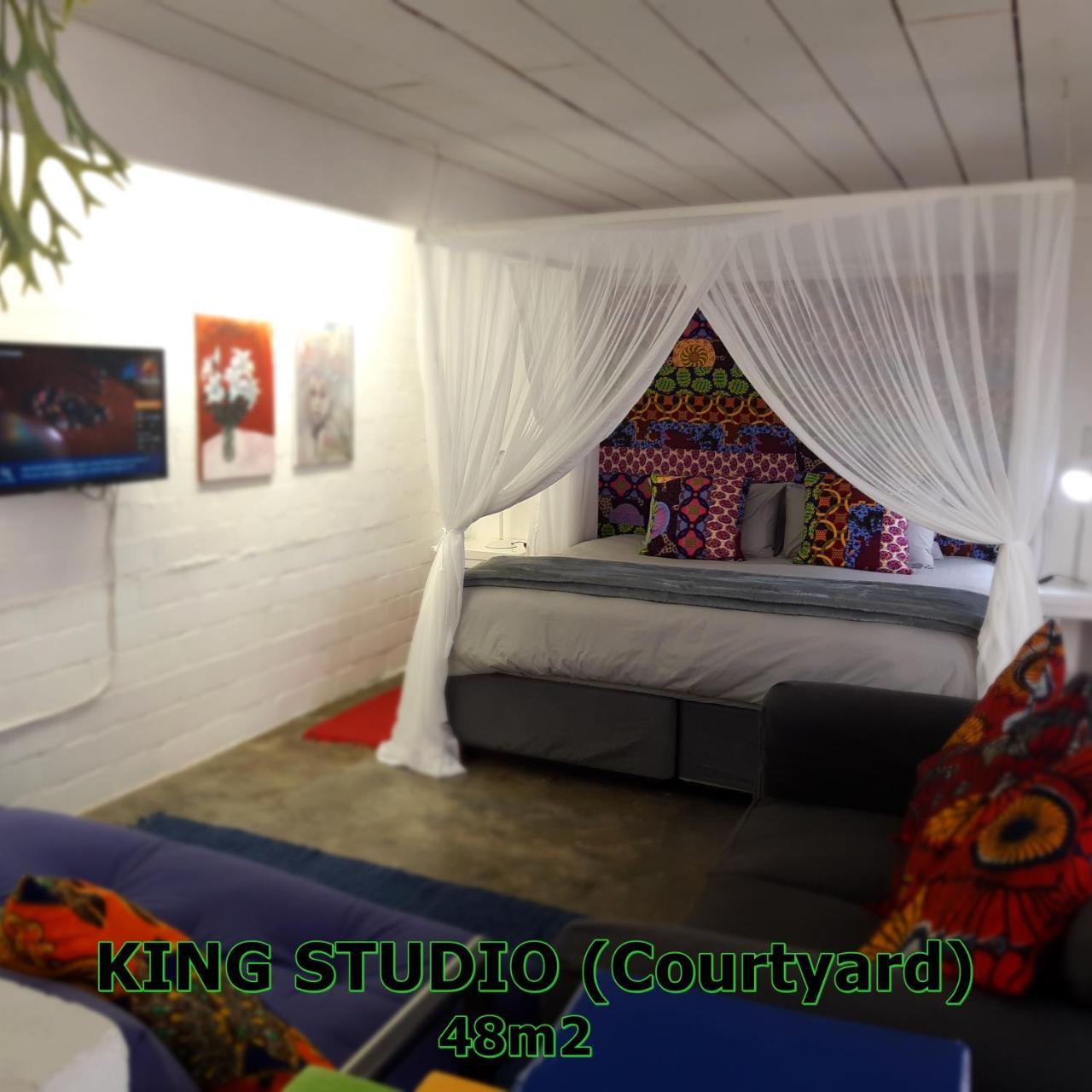 Hornbill House Self Catering Accommodation Hermanus Eksteriør bilde